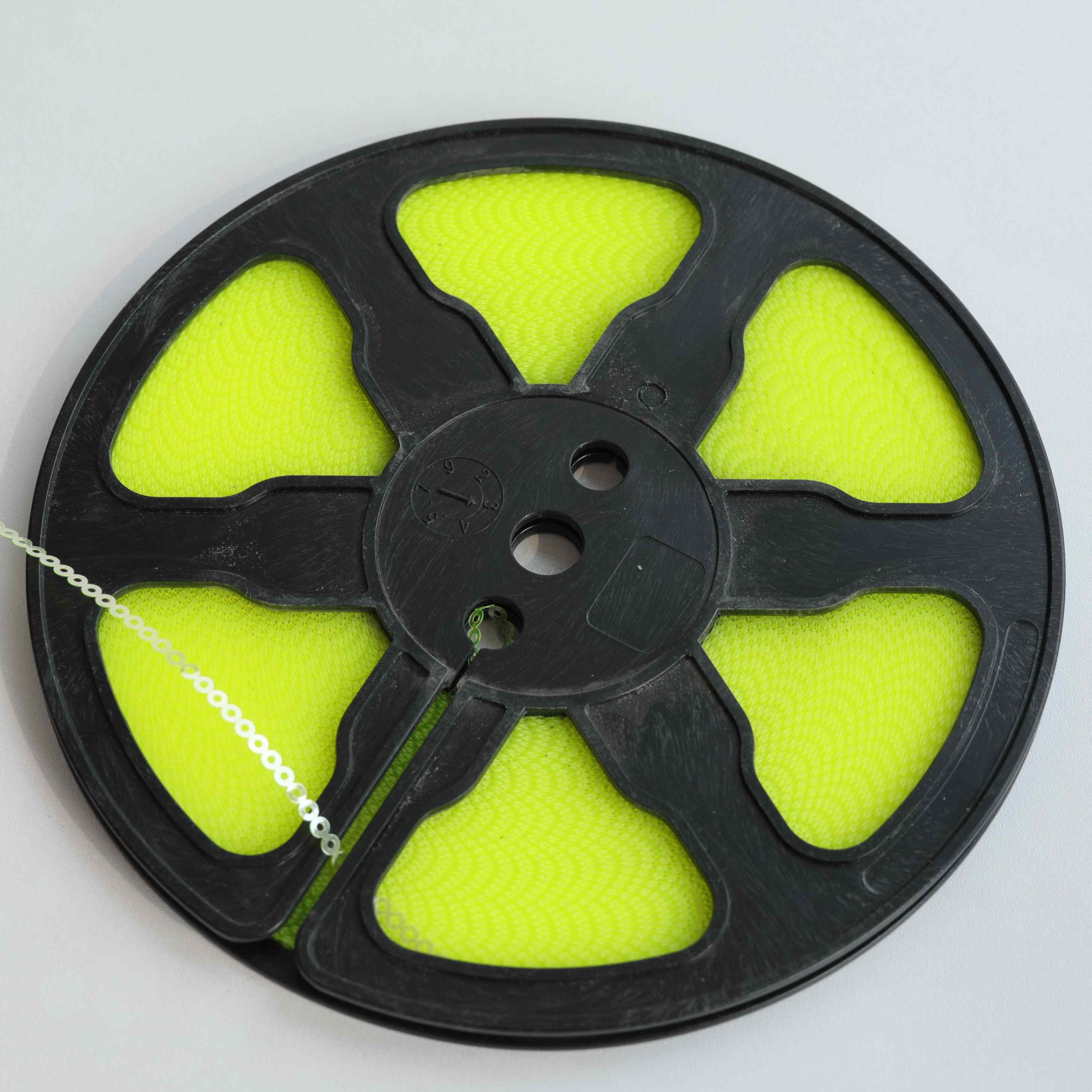 Pet Sequin Roll Sequin for Embroidery Machine Fluorescent yellow